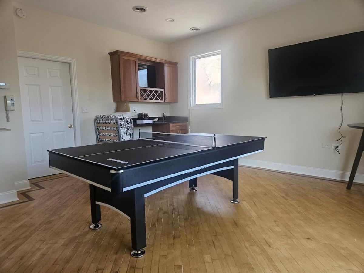 Luxe 4Br With Hot Tub & Game Room Чикаго Екстер'єр фото