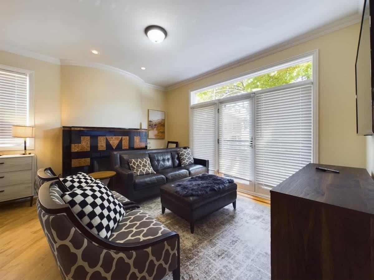 Luxe 4Br With Hot Tub & Game Room Чикаго Екстер'єр фото
